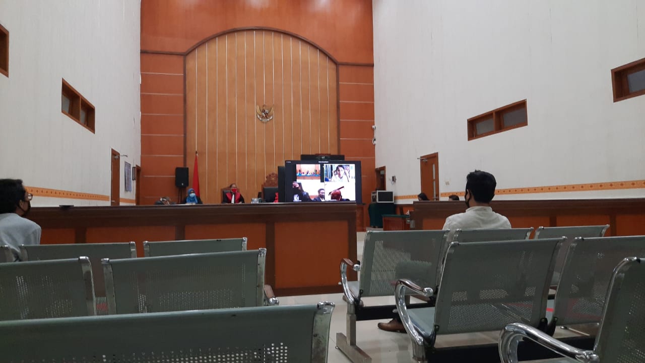 Suasana sidang Lucinta Luna, di pengadilan negeri Jakarta Barat (20/09/2020).