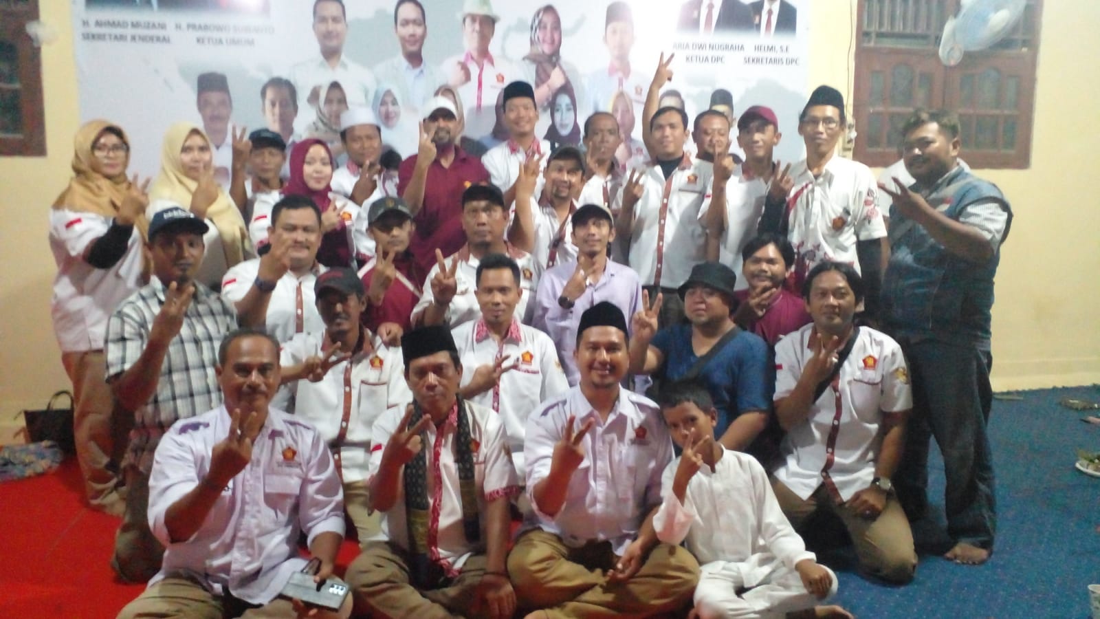 PAC Gerindra Tambun Seatan meresmikan kantor Sekretariat (Foto: Jarot Widiatmoko)