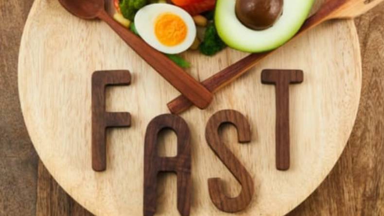 5 Tips Sehat Selama Puasa Ramadhan, Badan Bugar Ibadah Lancar
