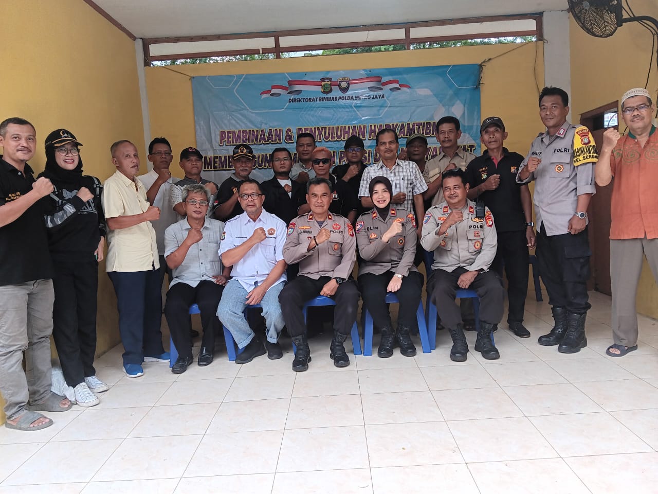 Polisi Gelar Pembinaan dan Penyuluhan Terhadap Pokdar Kamtibmas