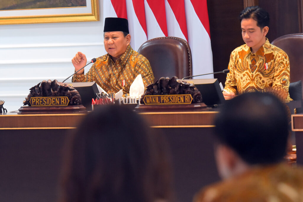 Prabowo Subianto Sebut Birokrasi Indonesia yang Ribet dan Lambat