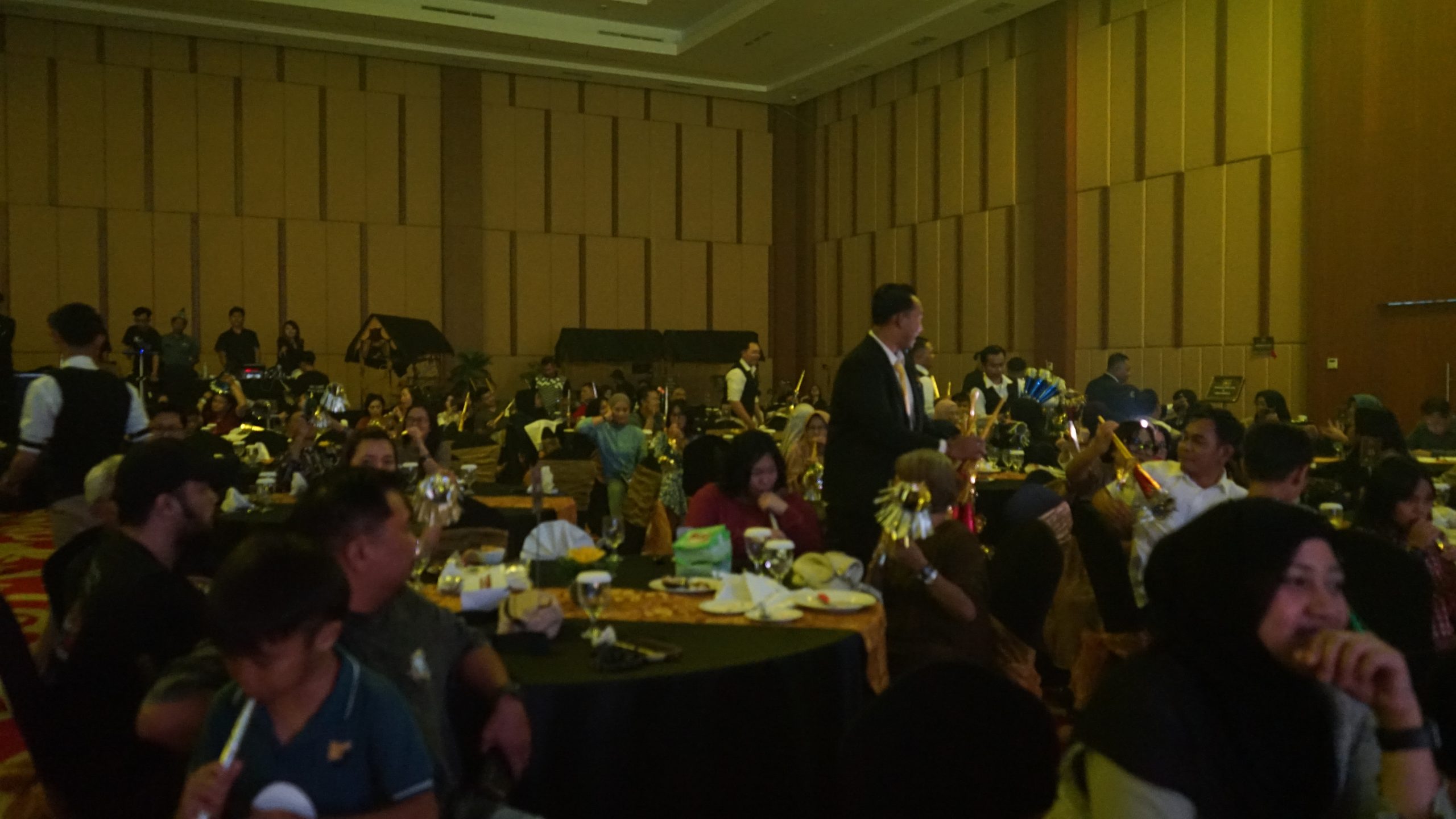 Avenzel Hotel Cibubur Rayakan Tahun Baru dengan Tema Nusantara Safari Night