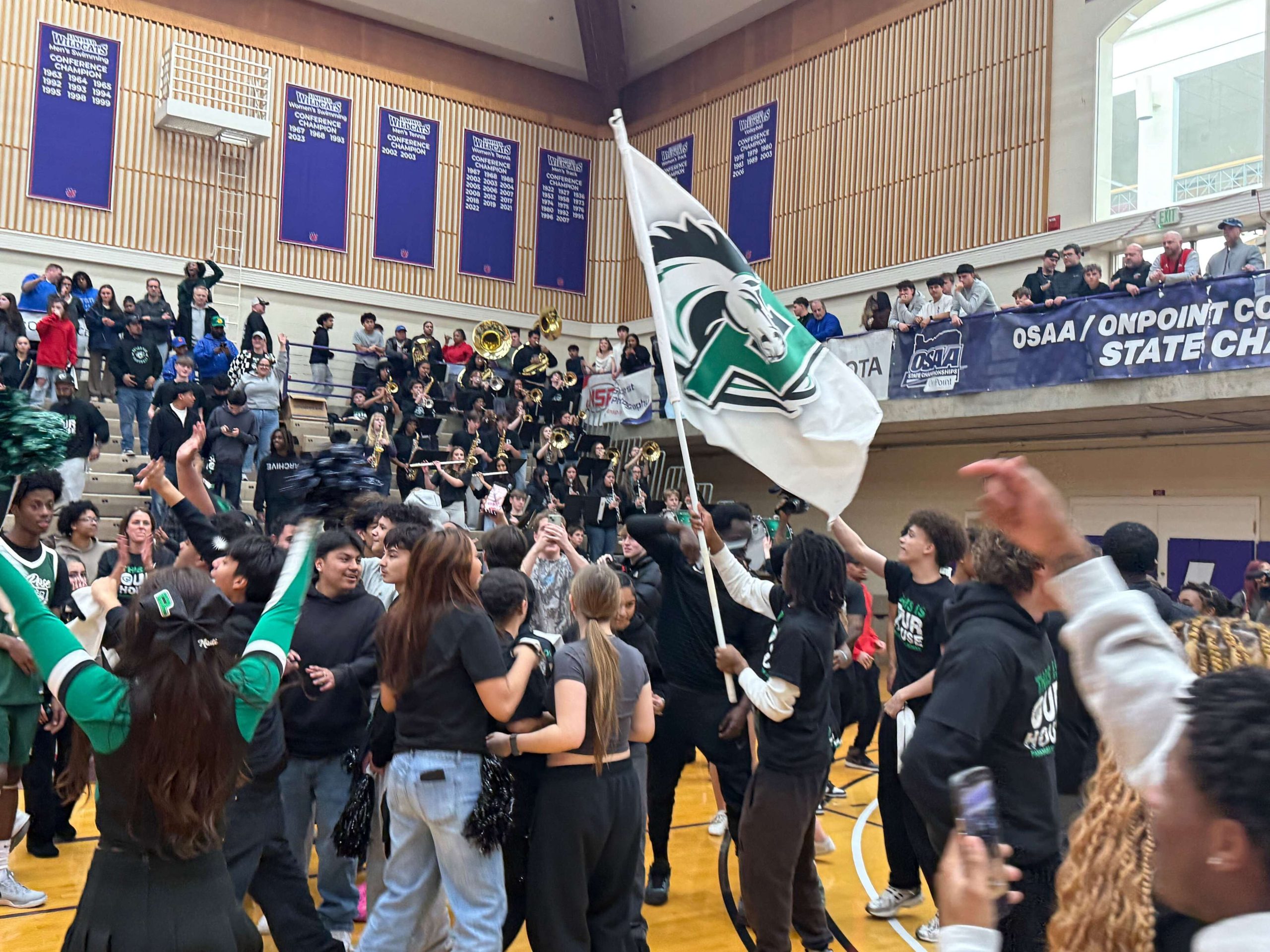 Parkrose kembali dalam perpanjangan waktu, mengalahkan Crook County untuk gelar basket putra Kelas 5A