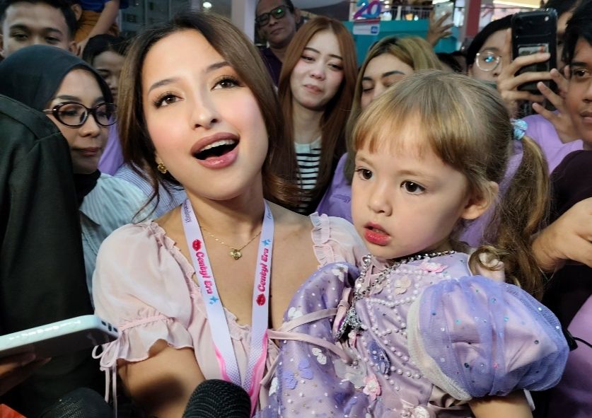 Geram Kamari ikut dihujat netizen Malaysia, Jennifer Coppen masih ogah lapor polisi